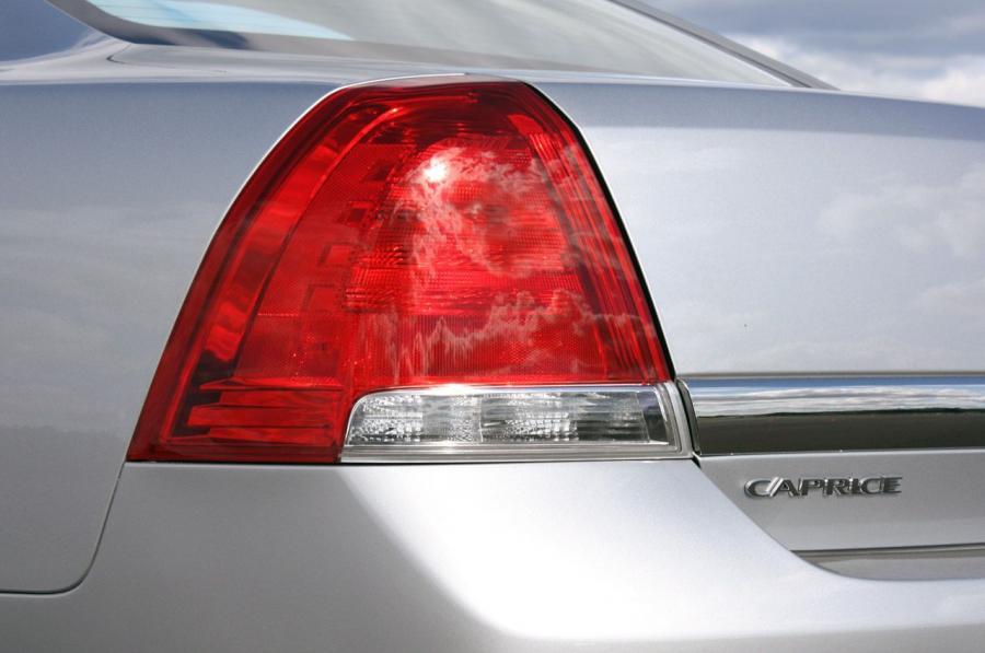  Chevrolet Caprice PPV 9C3 Spec 2012 года  (фото 26 из 36)